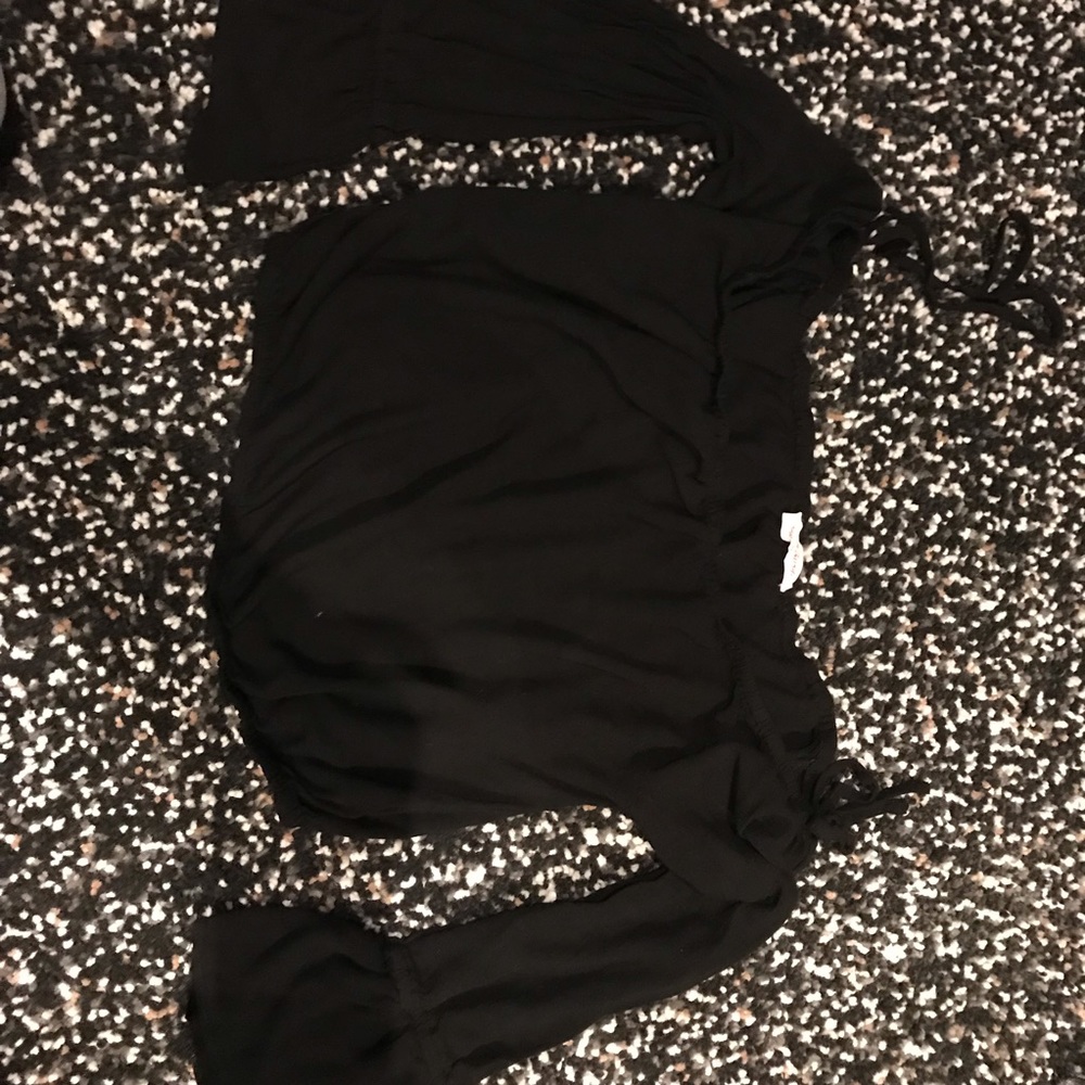 Large crop top American threads